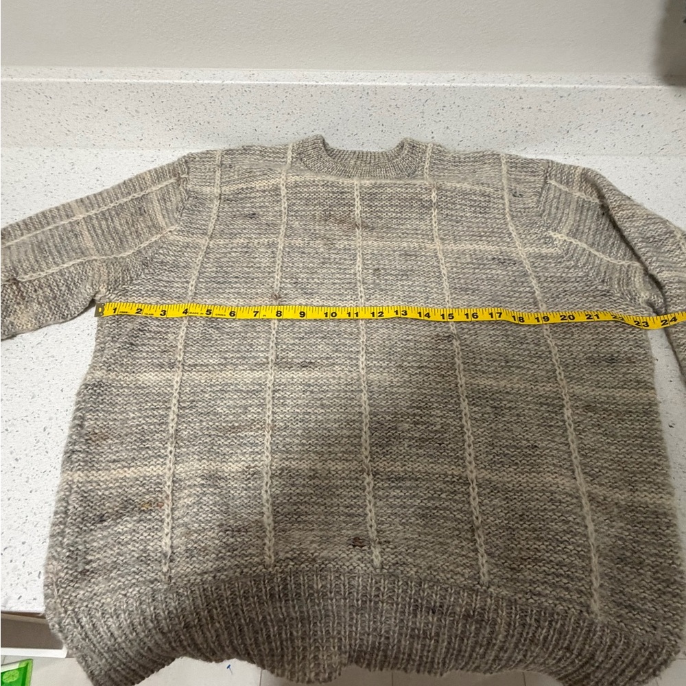 Pendleton Sweater - Picture 5 of 7